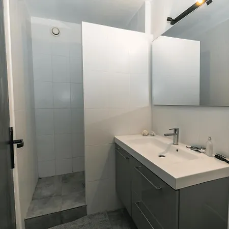 Apartment T2 Cosy Et Lumineux - Balcon - Centre